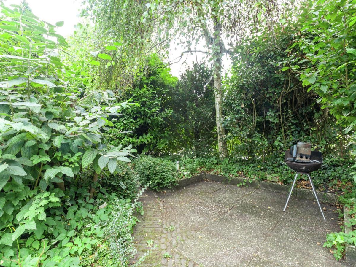 Comfortable Detached Bungalow 65 M2 Kamperland Buitenkant foto