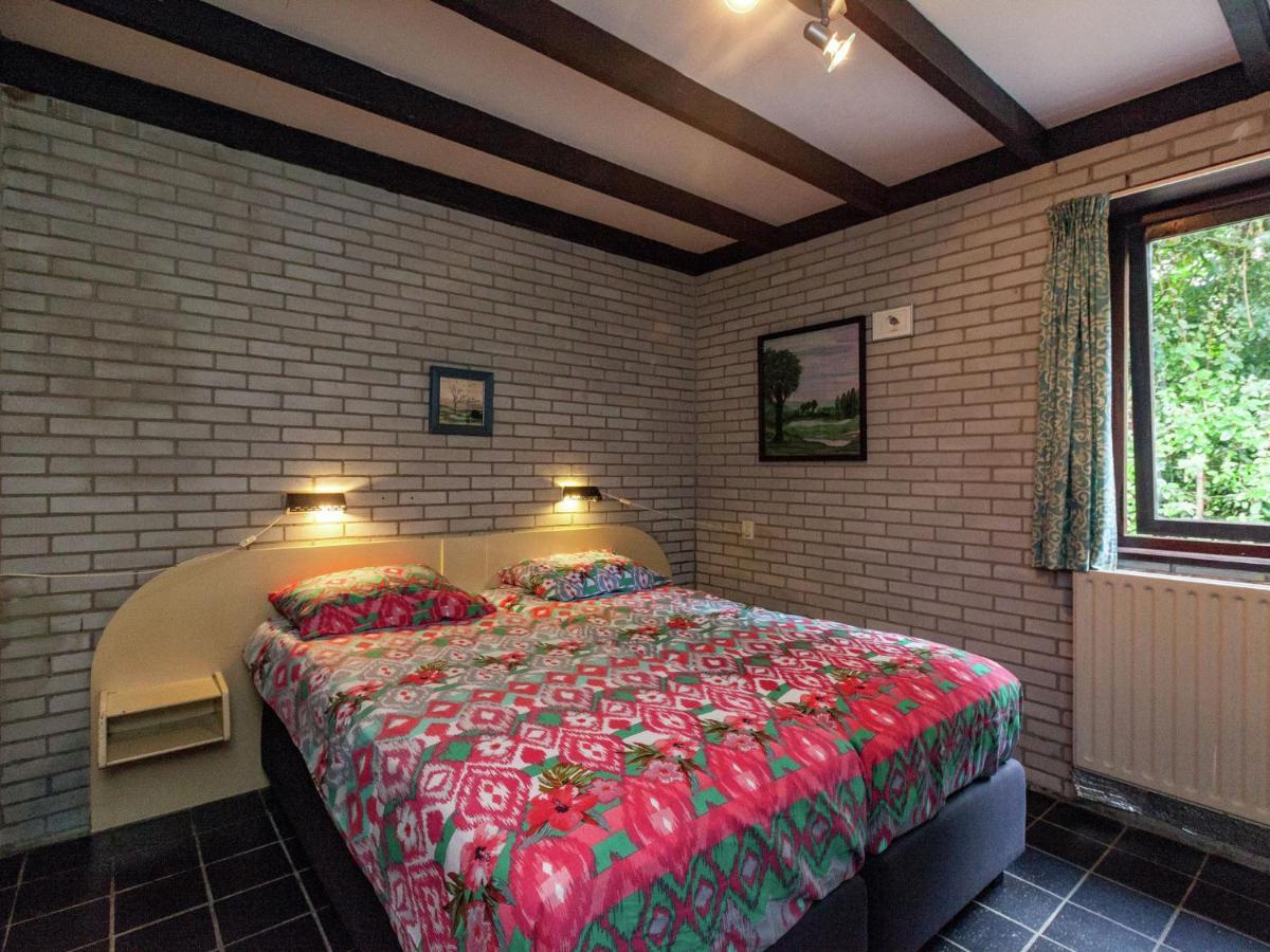 Comfortable Detached Bungalow 65 M2 Kamperland Buitenkant foto